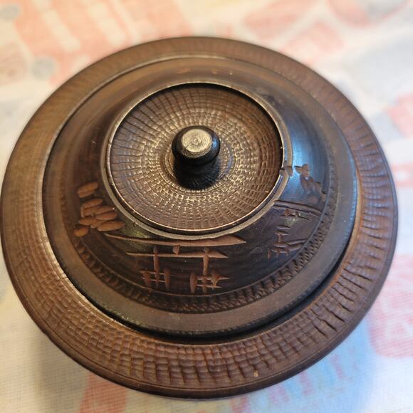 Vintage Wooden Japanese Rice Bowl and Lid 4" round 3" Tall Torii Gate Mount Fuji - Picture 4 of 5